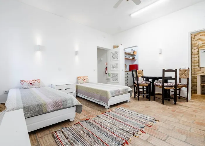 Apartamento 157, Pedras D\'El Rei