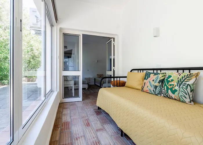 Apartamento 157, Pedras D\'El Rei